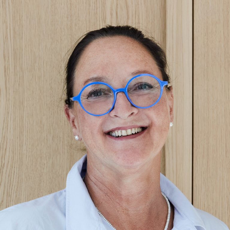 DR. NICOLA HALLER